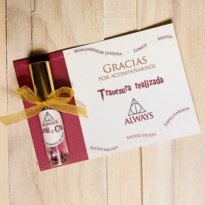 Miniatura de perfume con tarjeta Harry Potter