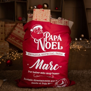 Saco Papá Noel con el nombre del niño en color rojo